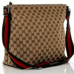 Gucci cross body messager bag